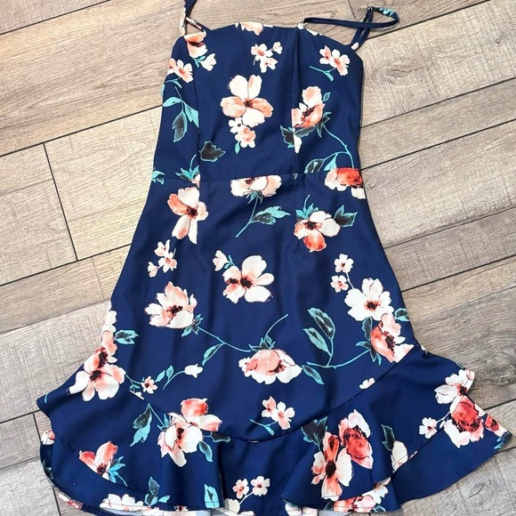 Flower Mini Dress - Picture 1 of 8